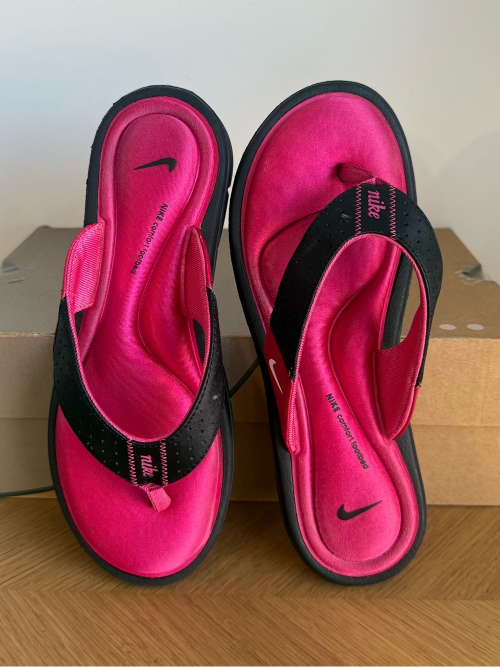 Nike Ultra Comfort Footbed ‘Pink/Black’ Women Slides - SZ 8